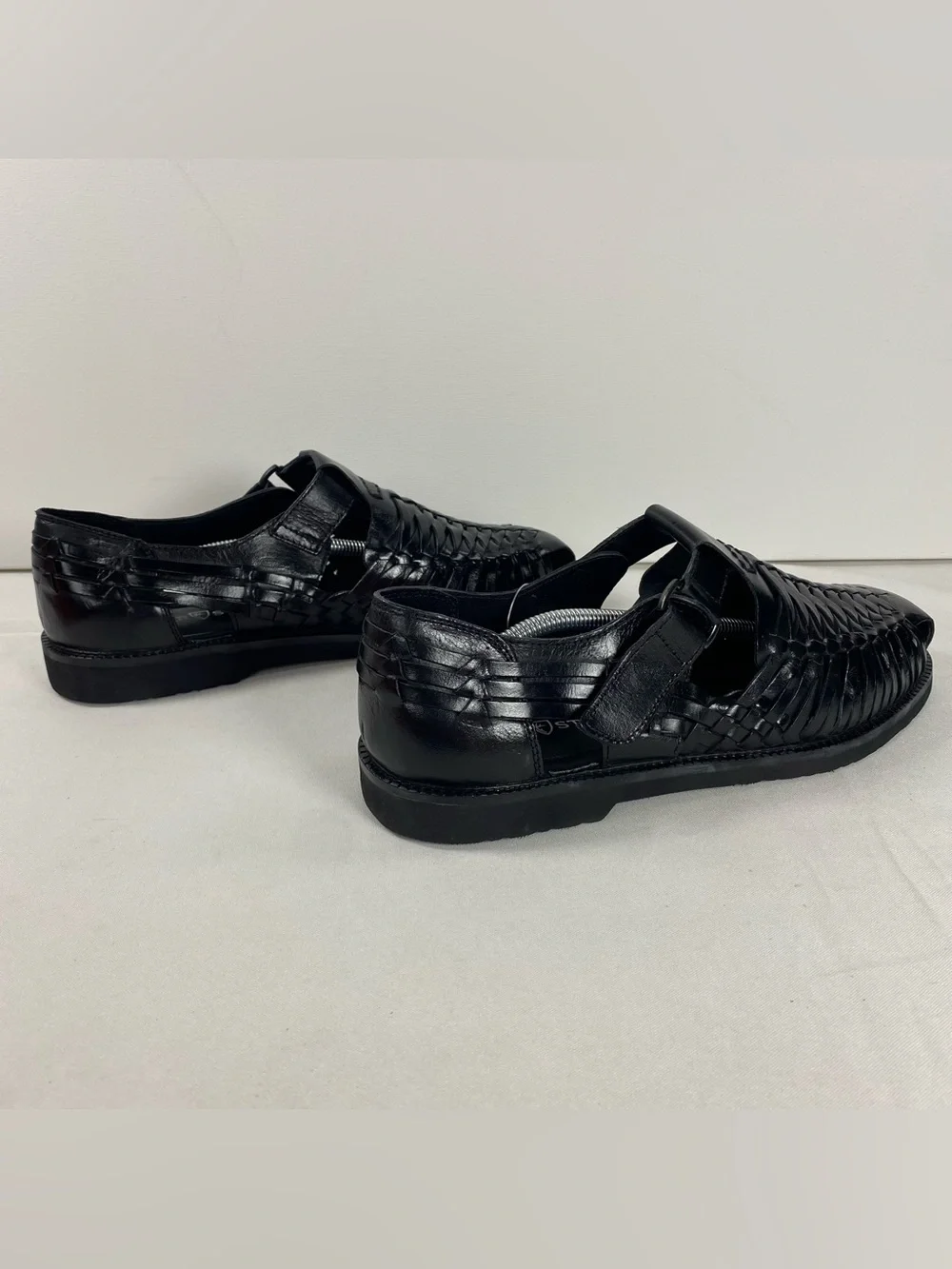 Deer Stags Bamboo 2 Mens 9 M Black Woven Leather Adjustable Strap Loafers